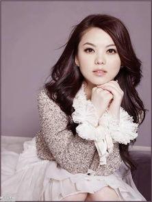 李湘最新照片,优雅魅力尽显